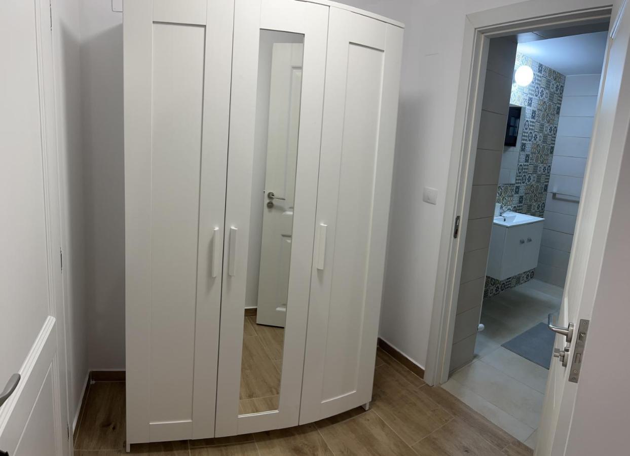 Vila Raa Husi מראה חיצוני תמונה